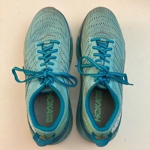 Womens Hoka Arahi 4 running Shoe size 9.5 in Good Condition